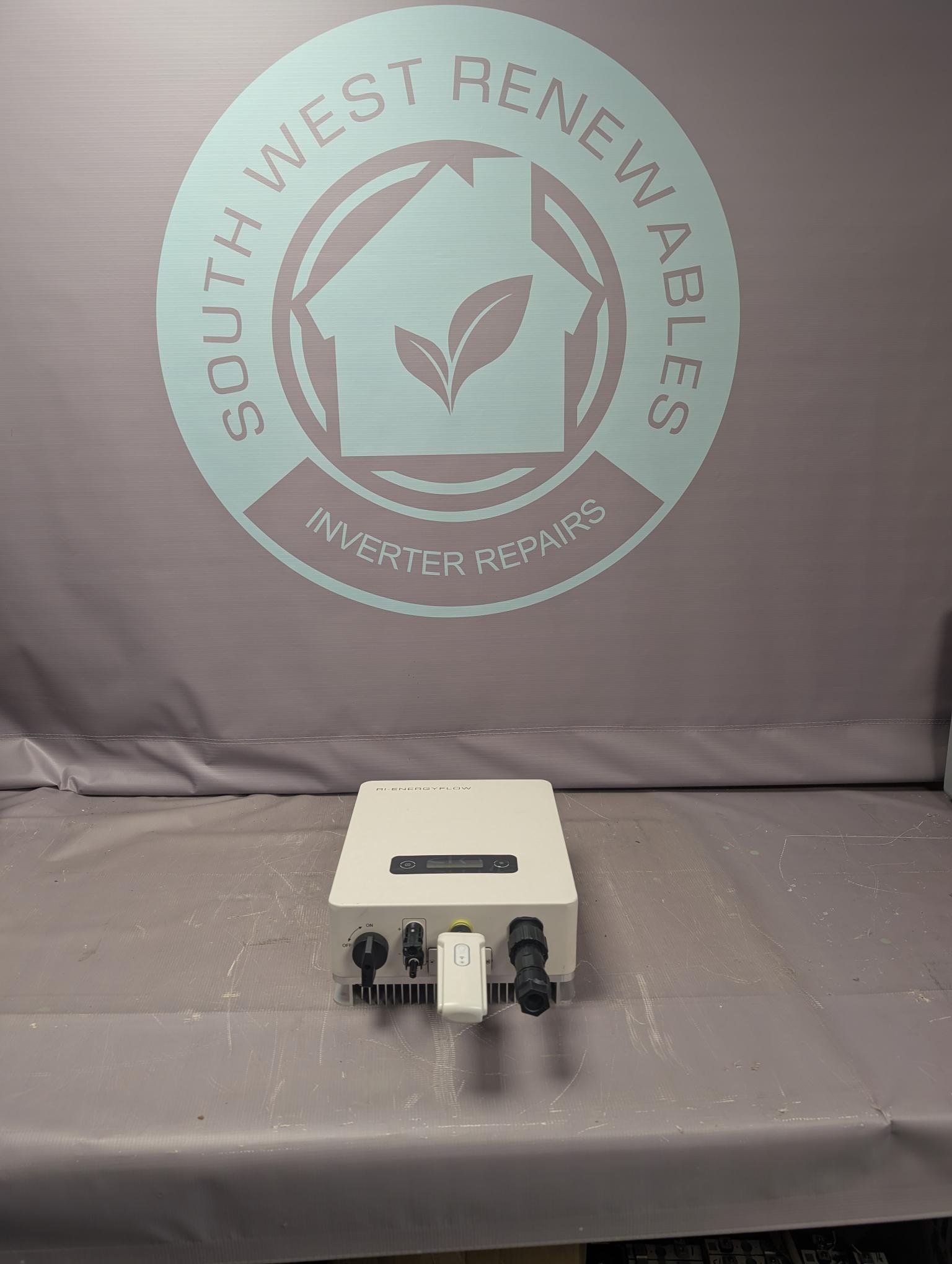 RI-Energyflow-Mini-3.68 kw Solar inverter