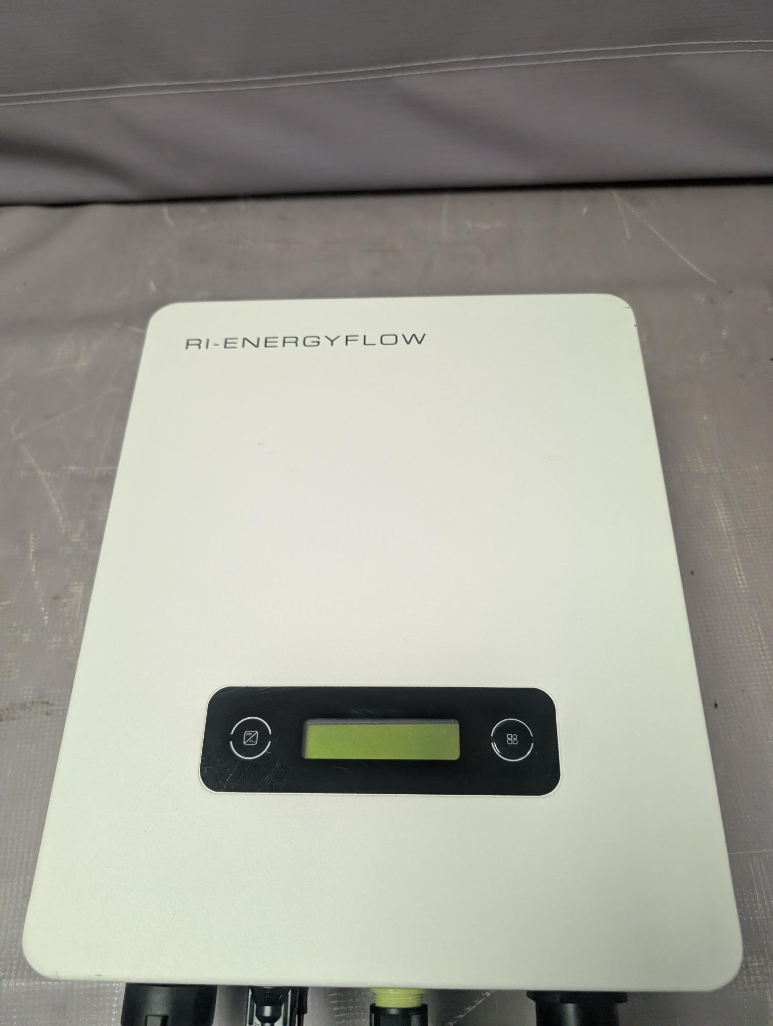 RI-Energyflow-Mini-3.68 kw Solar inverter - Image 3