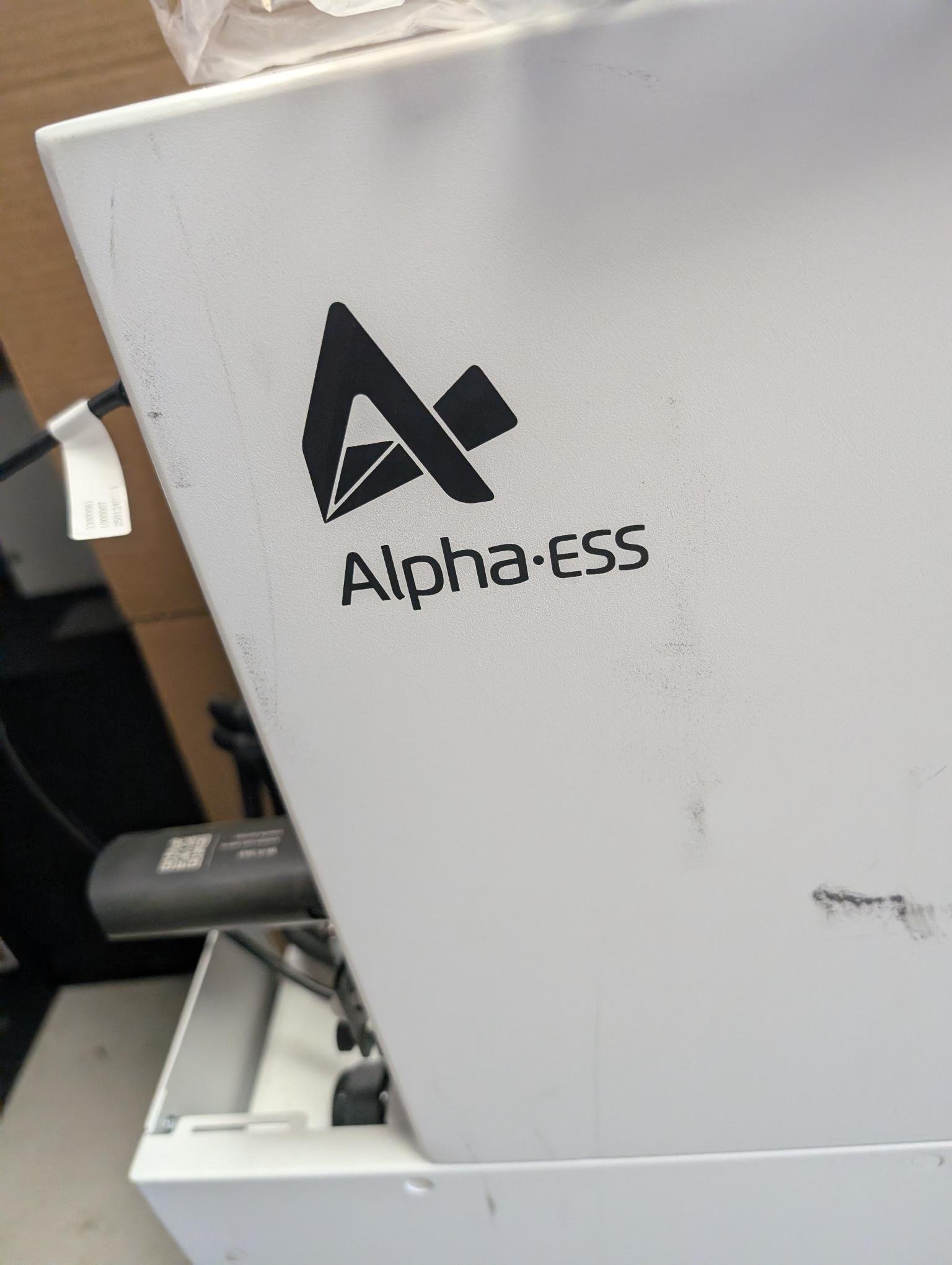 Alpha-ESS SmilB3-Plus and 5 kw battery smile -5P - Image 2
