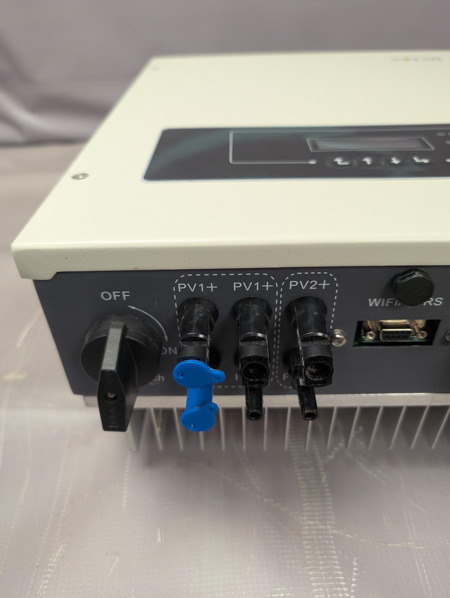 Sofar 7.5KTLM 7500 W solar inverter - Image 6