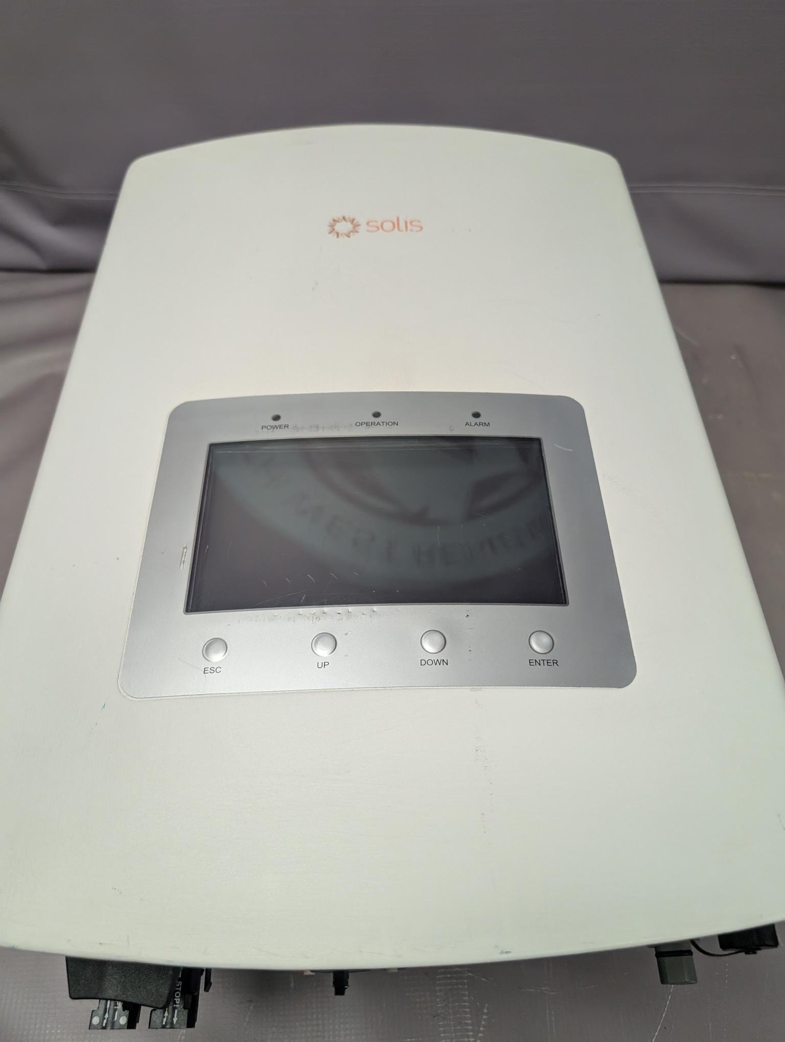 Solis S5-RH1P3.6K-48ES 3.6KW Hybrid Controller Inverter Battery storage Bare Unit - Image 4