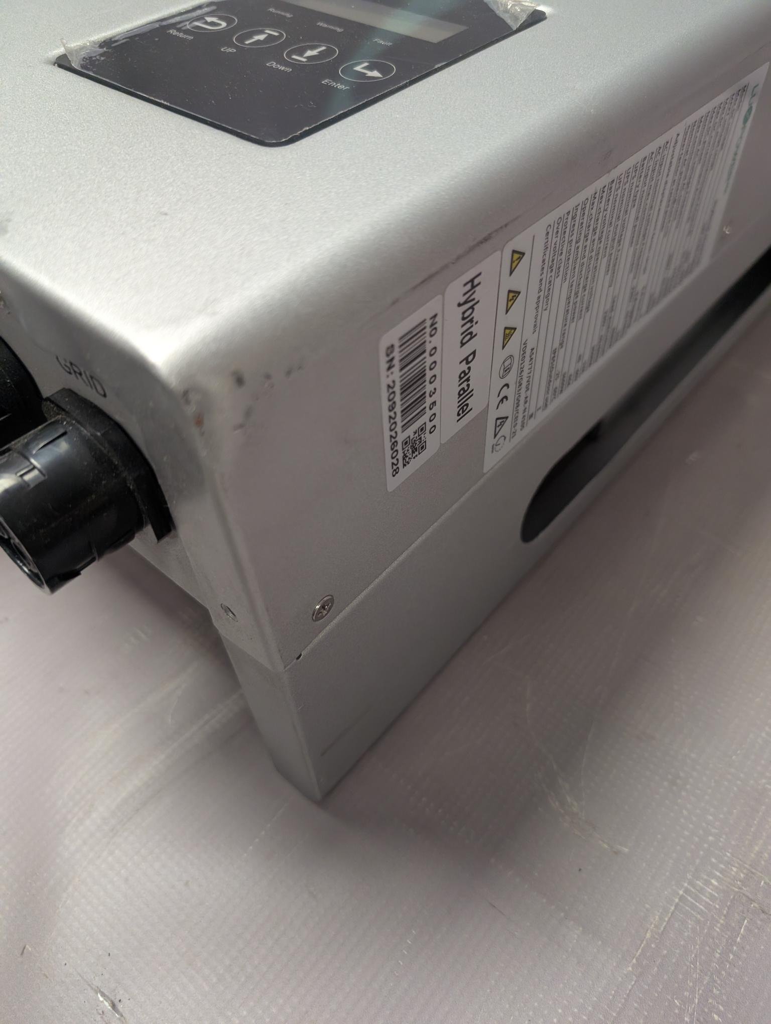 Lux power 3.6kwh LXP3600 Hybrid Inverter parallel bare unit - Image 5