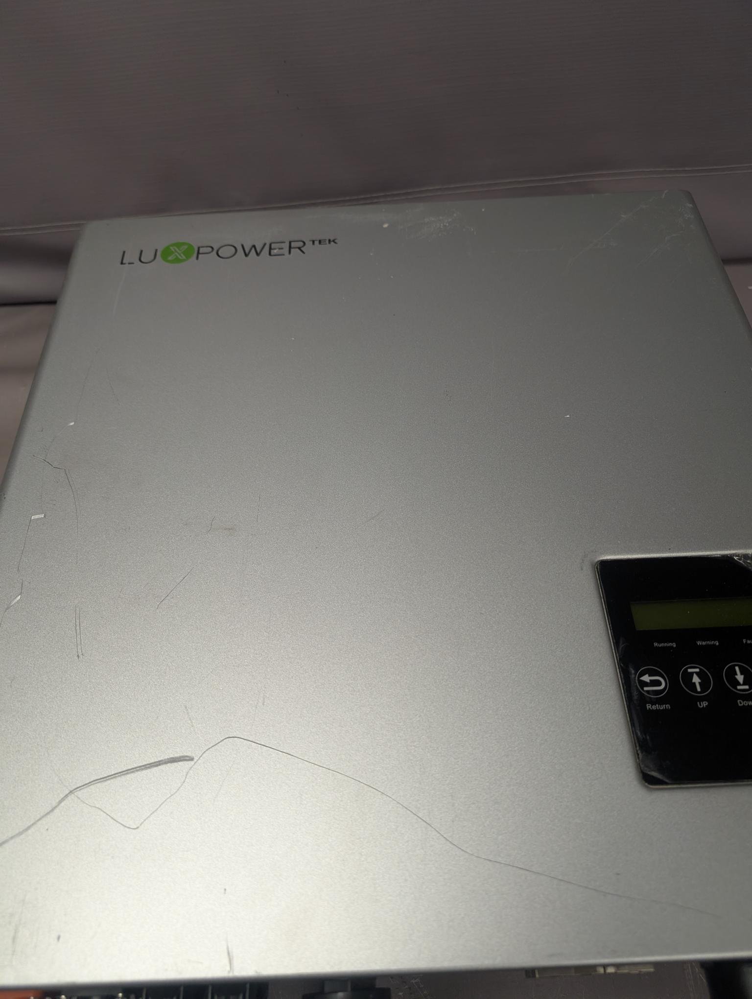 Lux power 3.6kwh LXP3600 Hybrid Inverter parallel bare unit - Image 4