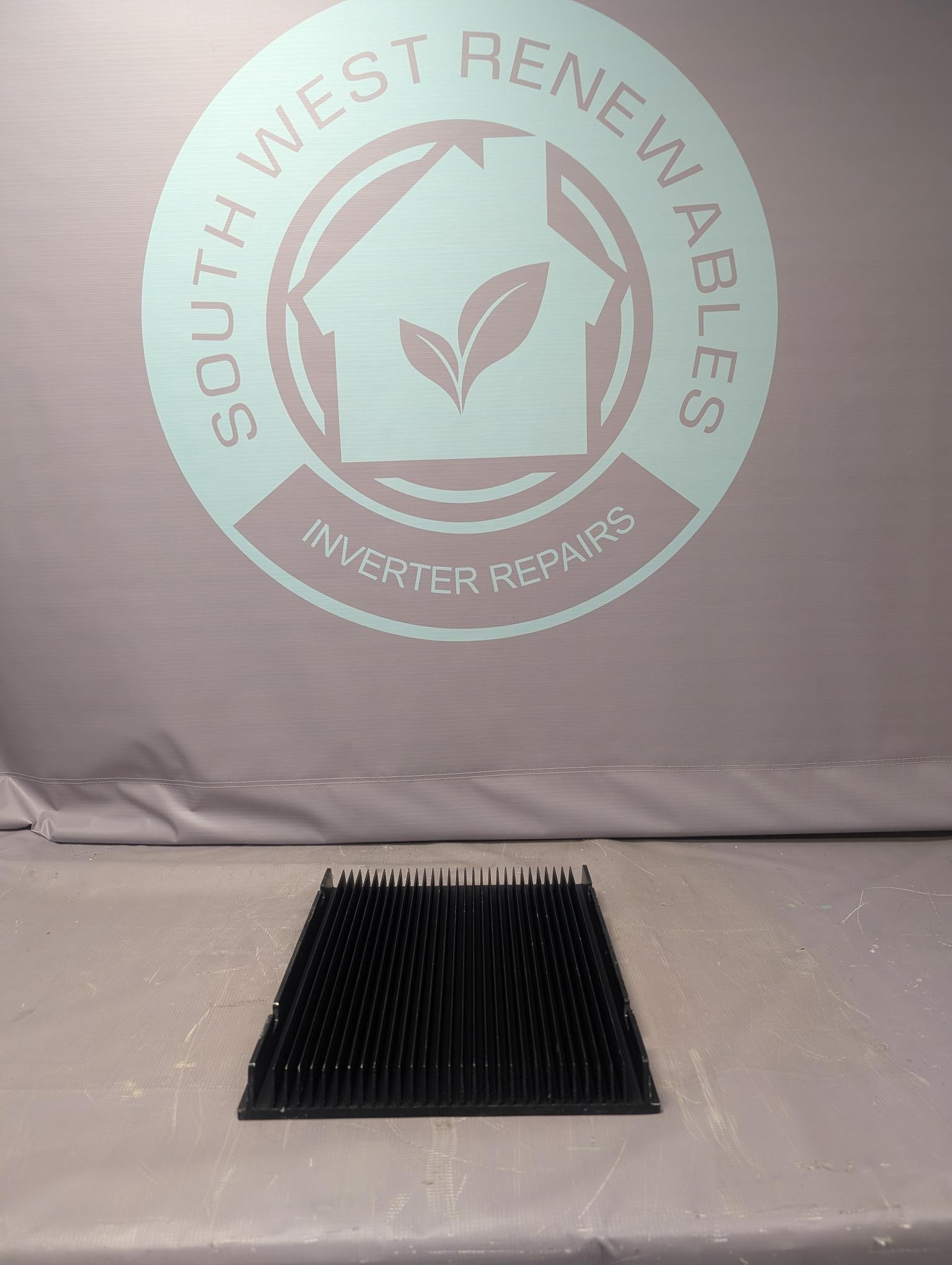 Large Heatsink 430 x 335 x 45 mm