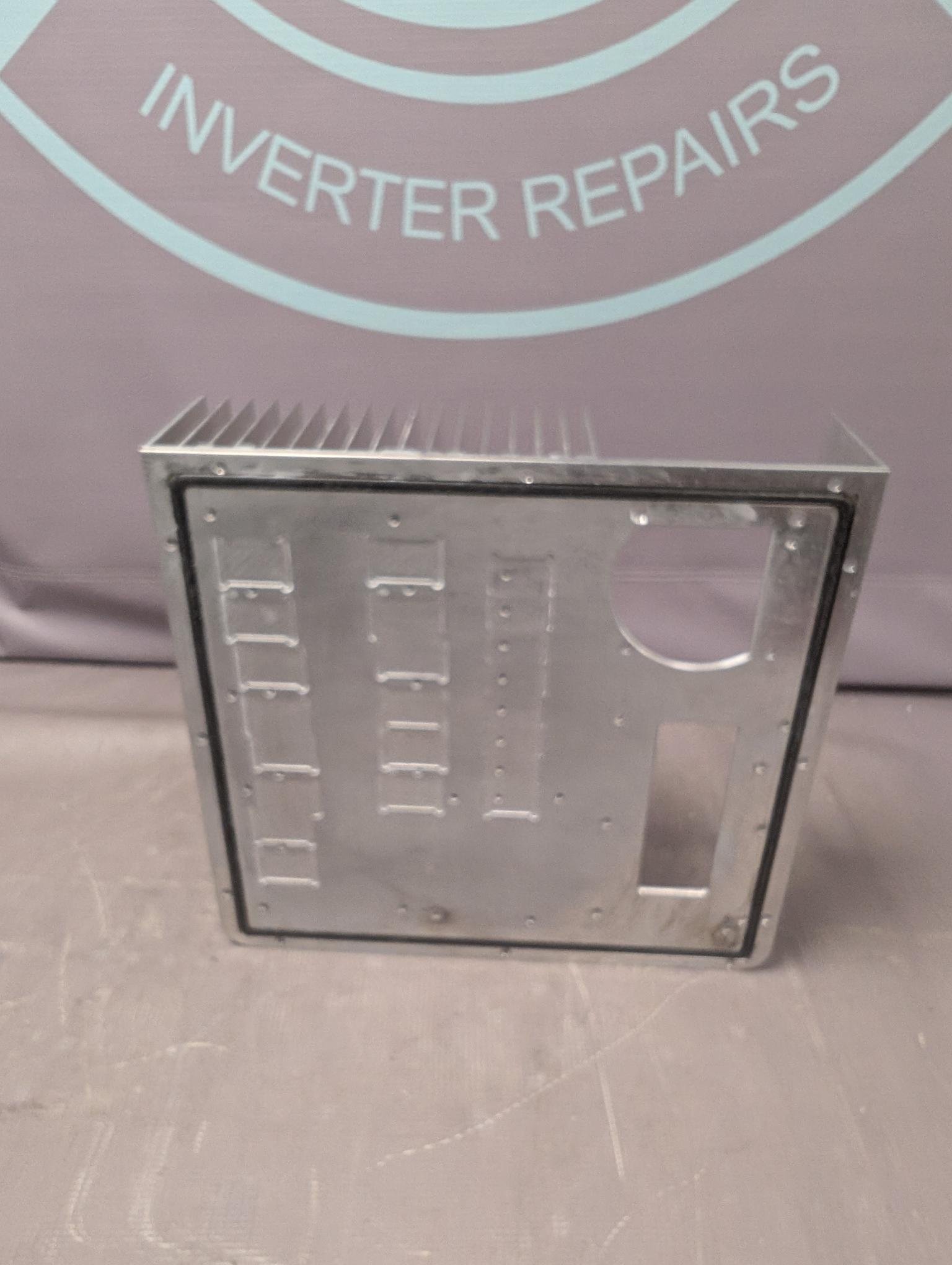 Large Heatsink 325 x 290 x 85 - Image 3