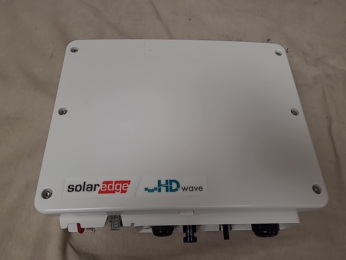 Solaredge SE2200H Solar inverter Screenless Inverter 2.2kw - Image 3