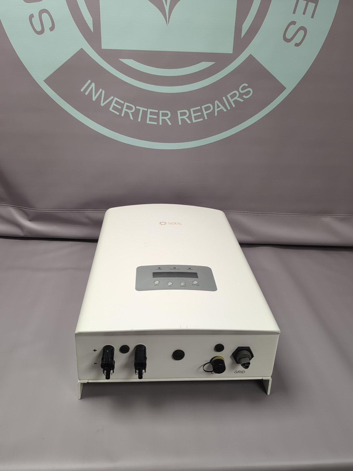 Solis / Ginlong 2.5-2G 2.5KW Solar PV Inverter Dual MPPT Reconditioned Unit - Image 3