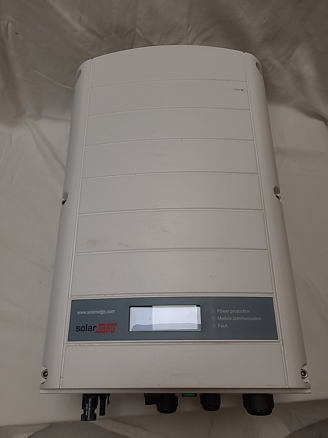 SolarEdge SE3000 3KW Solar PV Inverter No wall bracket