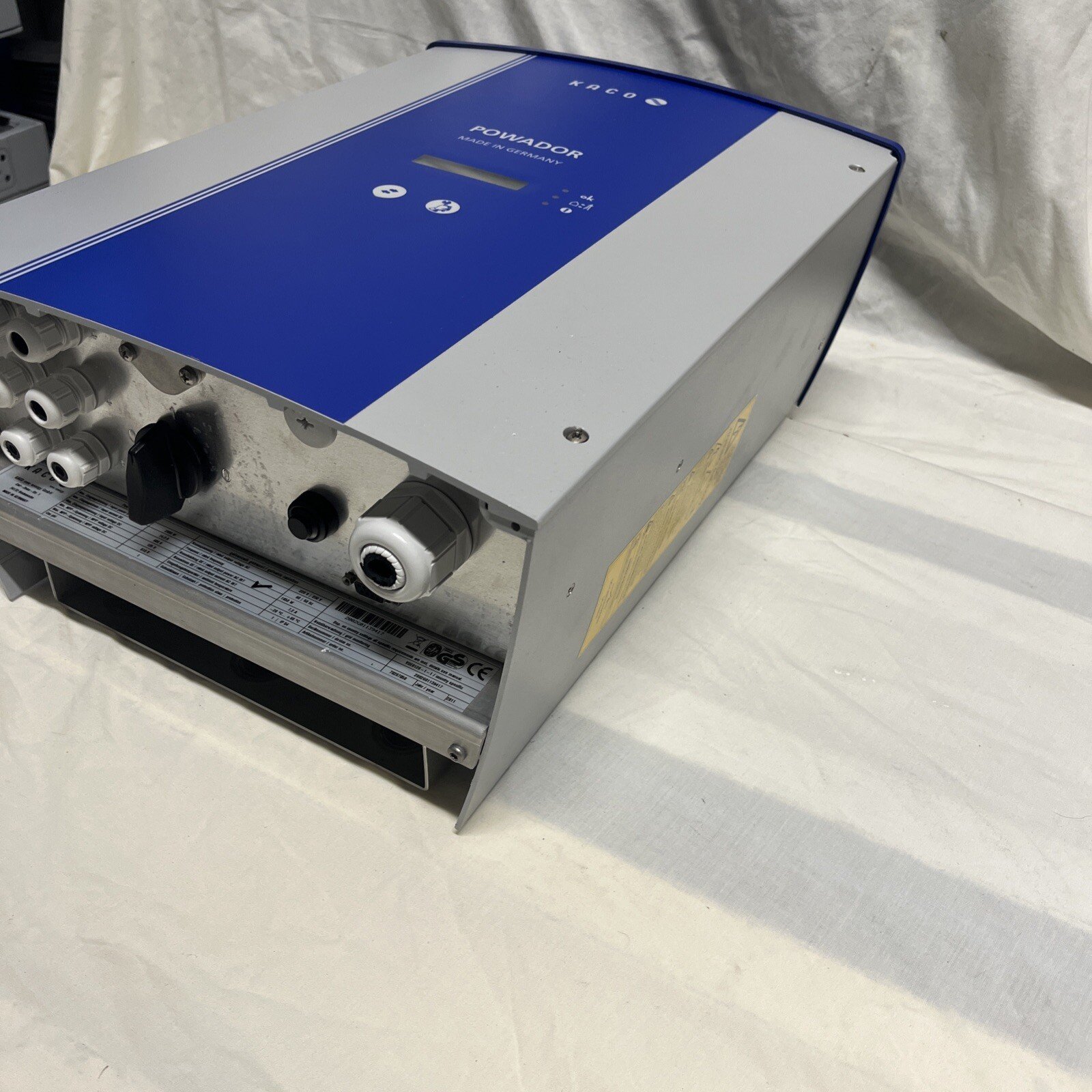 Kaco Powador 2002-INT 2kW Solar PV Inverter – Grid-Tied – Hard Wired - Image 5