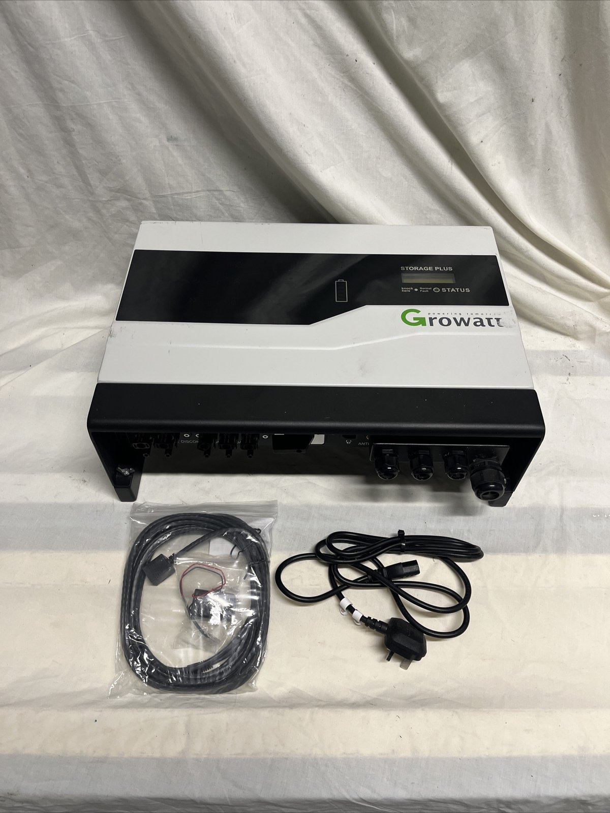 Growatt SP2000 Retrofit Storage Inverter / Charger Controller 2KW - Image 4