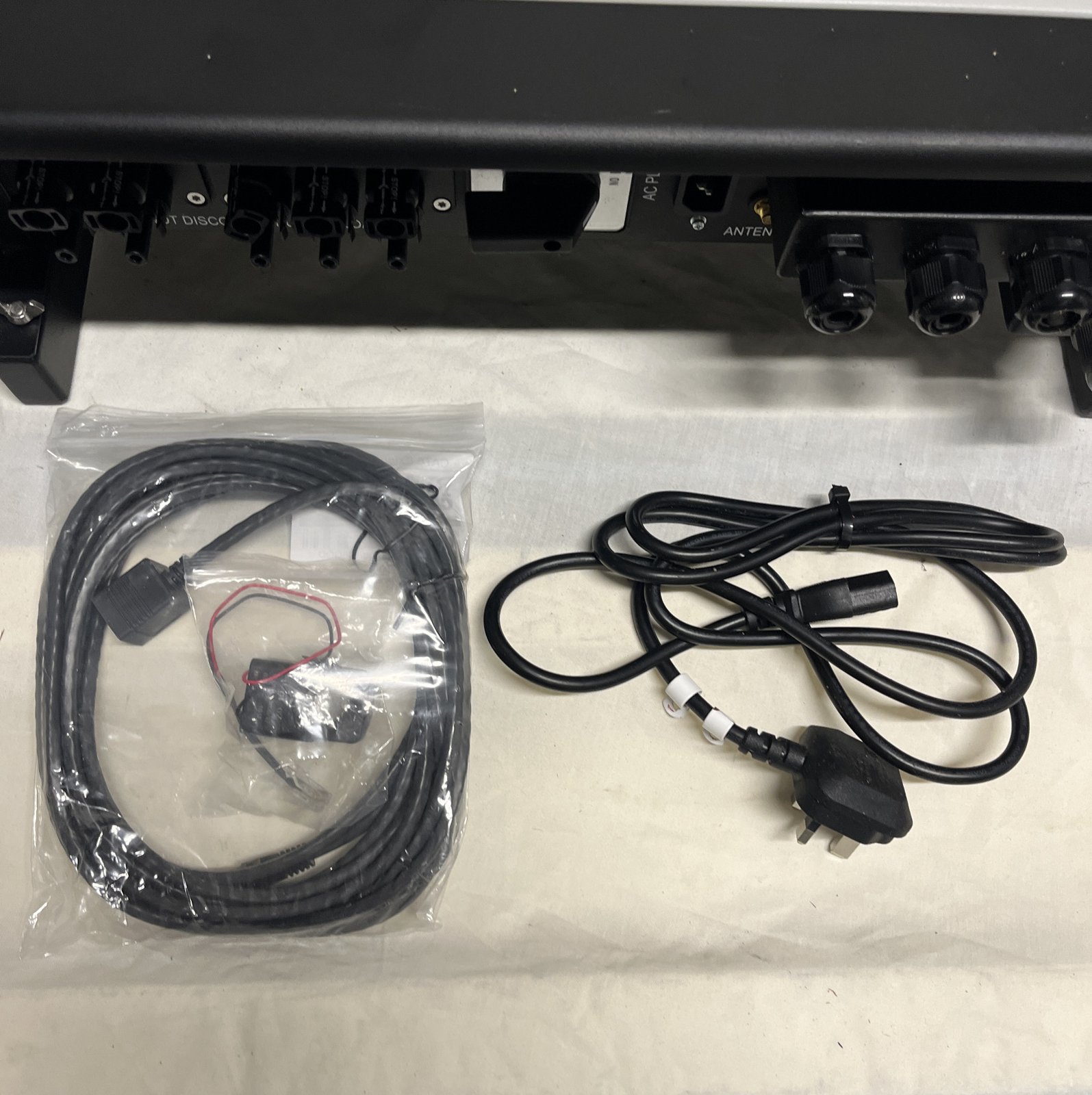 Growatt SP2000 Retrofit Storage Inverter / Charger Controller 2KW - Image 9
