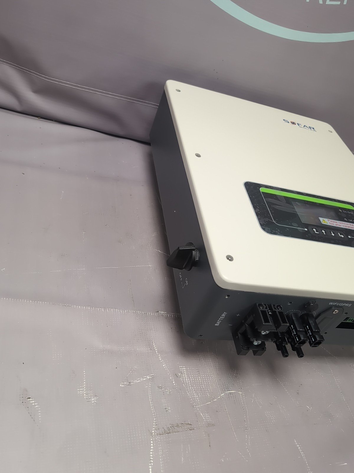 Sofar HYD 5000-ES 5kW Hybrid Solar Inverter – Single Phase - Image 3