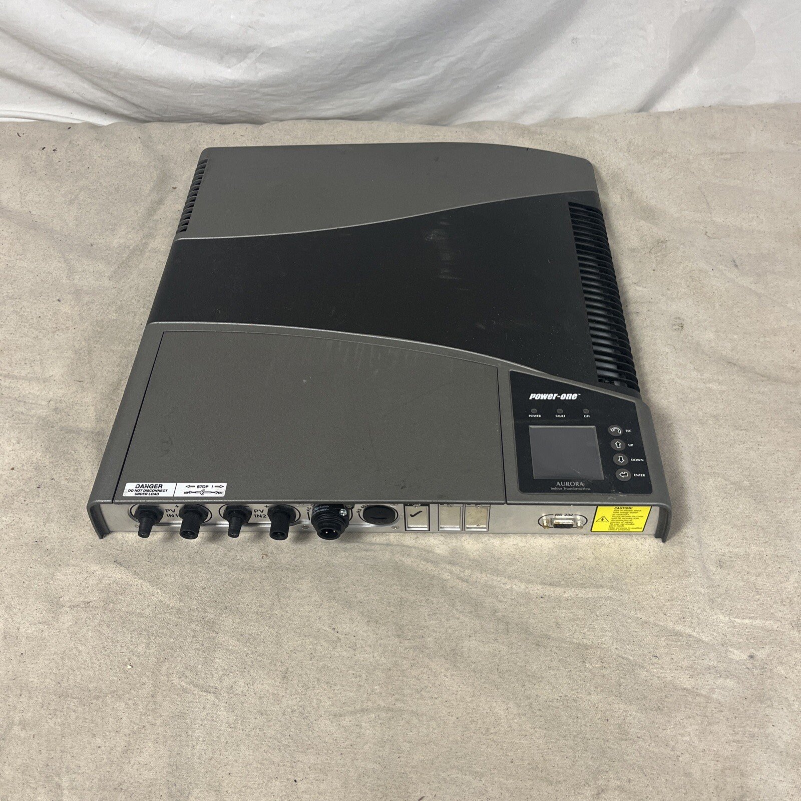 Power-One Aurora Pvi-3600-UK 3.6kW Solar PV Inverter 3600 Watts Dual MPPT - Image 3