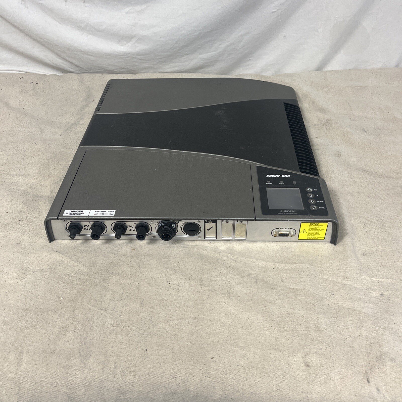 Power-One Aurora Pvi-3600-UK 3.6kW Solar PV Inverter 3600 Watts Dual MPPT - Image 4
