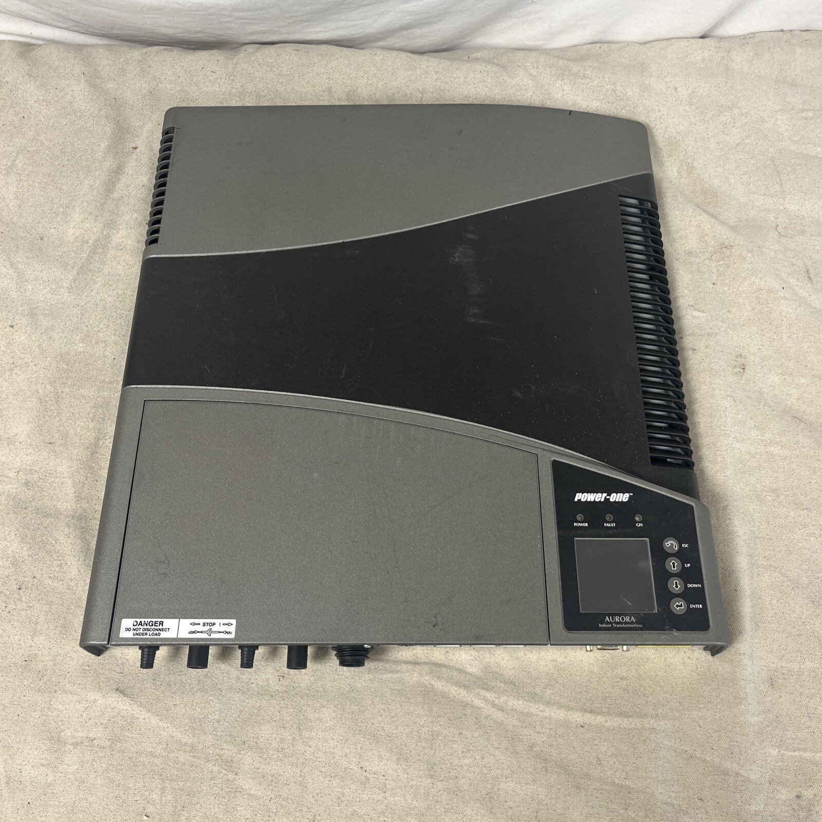 Power-One Aurora Pvi-3600-UK 3.6kW Solar PV Inverter 3600 Watts Dual MPPT