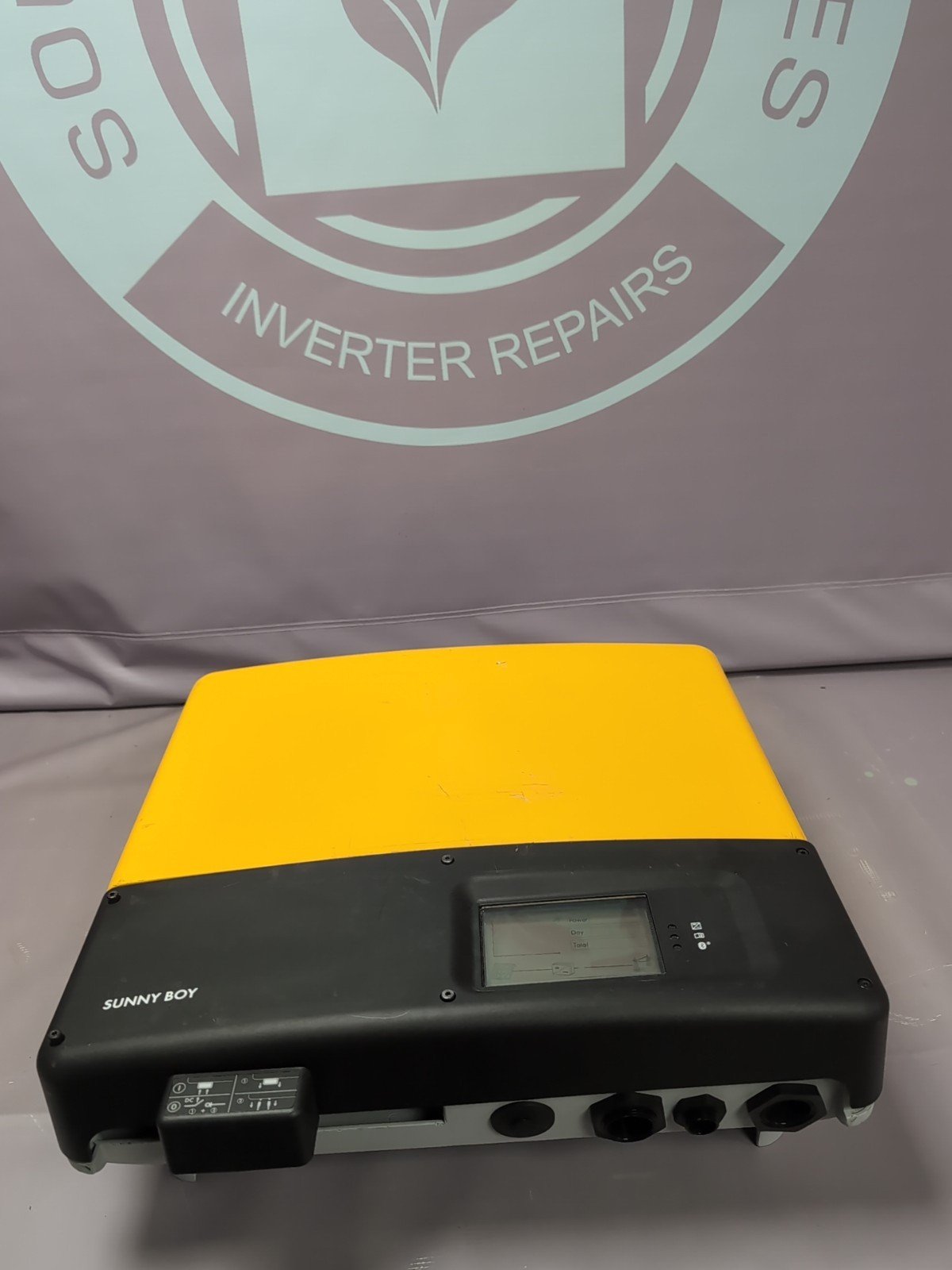 SMA Sunny Boy SB5000TL-20 5kW Solar PV Inverter (5000W) – Dual MPPT, Yellow - Image 2